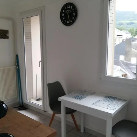 Vue Sur Montagne 바네르드비고르